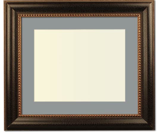 The Matisse - Museum Optium Plexi - The traditional-style picture framing from FrameStore Direct takes inspiration from the 18th and 19th centuries. The rich woods and fabrics used in our picture frames evoke feelings of class, calm, and comfort perfectly enhancing your formal dining room, living room or den.