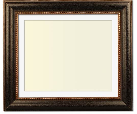 The Matisse - UV Plexi - The traditional-style picture framing from FrameStore Direct takes inspiration from the 18th and 19th centuries. The rich woods and fabrics used in our picture frames evoke feelings of class, calm, and comfort perfectly enhancing your formal dining room, living room or den.