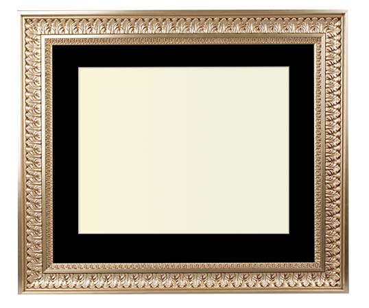 The Rembrandt - Museum Optium Plexi - The traditional-style picture framing from FrameStore Direct takes inspiration from the 18th and 19th centuries. The rich woods and fabrics used in our picture frames evoke feelings of class, calm, and comfort perfectly enhancing your formal dining room, living room or den.